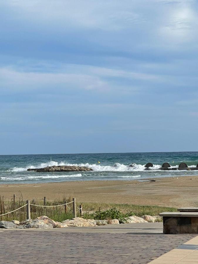 Cunit Beach Luaran gambar